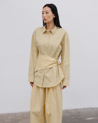 Butter yellow